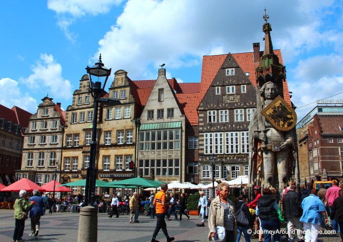 Statue of Roland in Altmarkt in Bremen, Germany