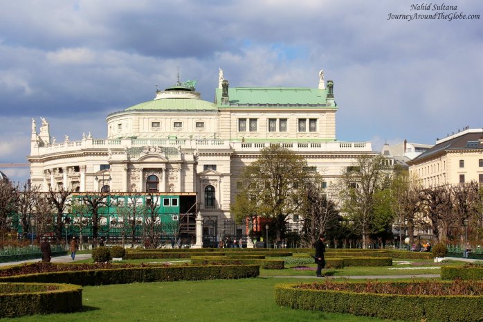 Burg Theater as seen from Volks Garden in Vinnea