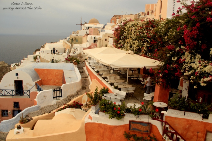 Oia - the most beautiful village of Santorini