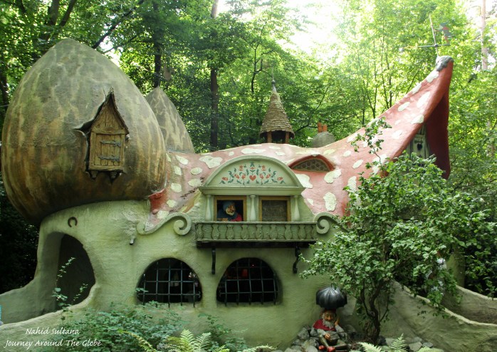 A gnome's house in Efteling