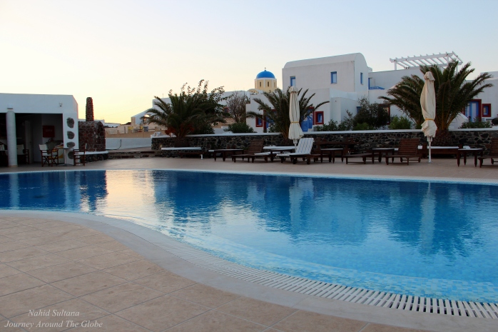 Swimming pool in my hotel, Laokasti Villas, in Oia, Santorini