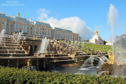 Peterhof Garden and Palace in St. Petersburg