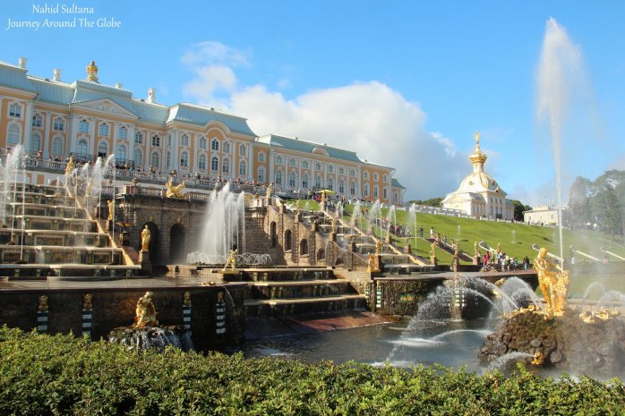 Peterhof Garden and Palace in St. Petersburg