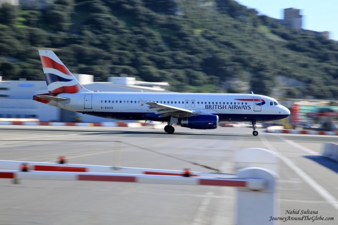 A British Airways taking off in front of our eyes in Gibraltar Airport