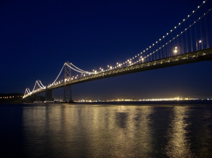 San_Francisco_Bay_Bridge_lit