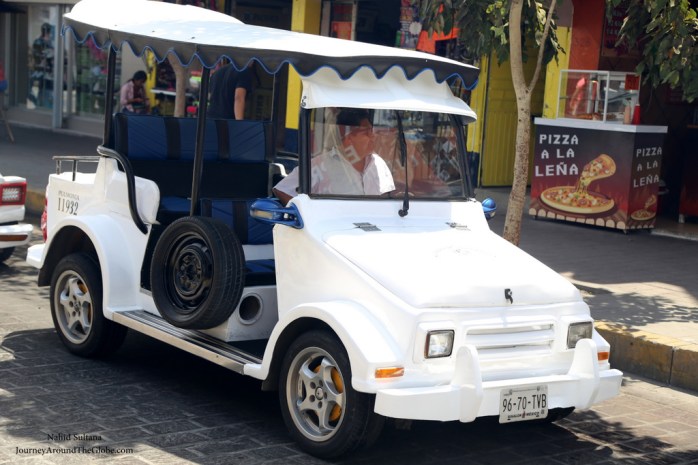 Taxi in Mazatlan, Mexico, called Pulmonia