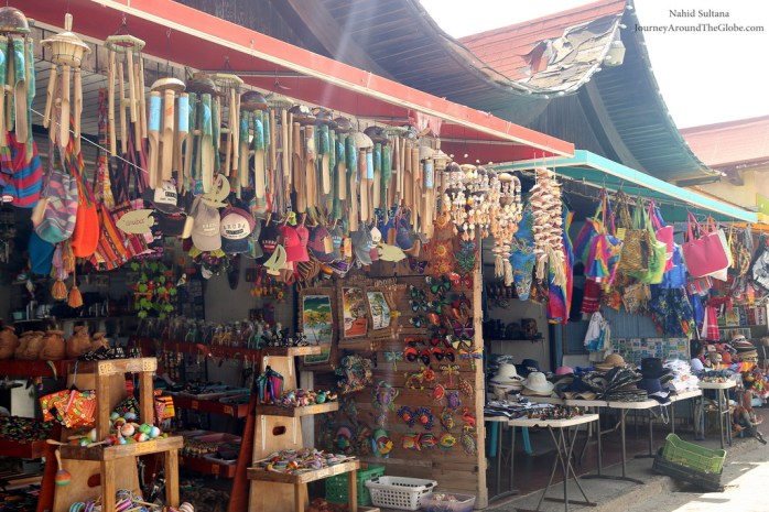 Some souvenirs shop opposite of Royal Plaza in Oranjestad, Aruba